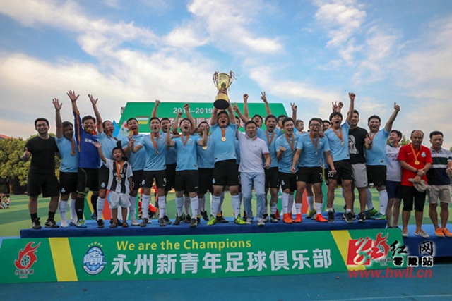 布朗41分广厦胜辽宁 于德豪16分山东胜同曦